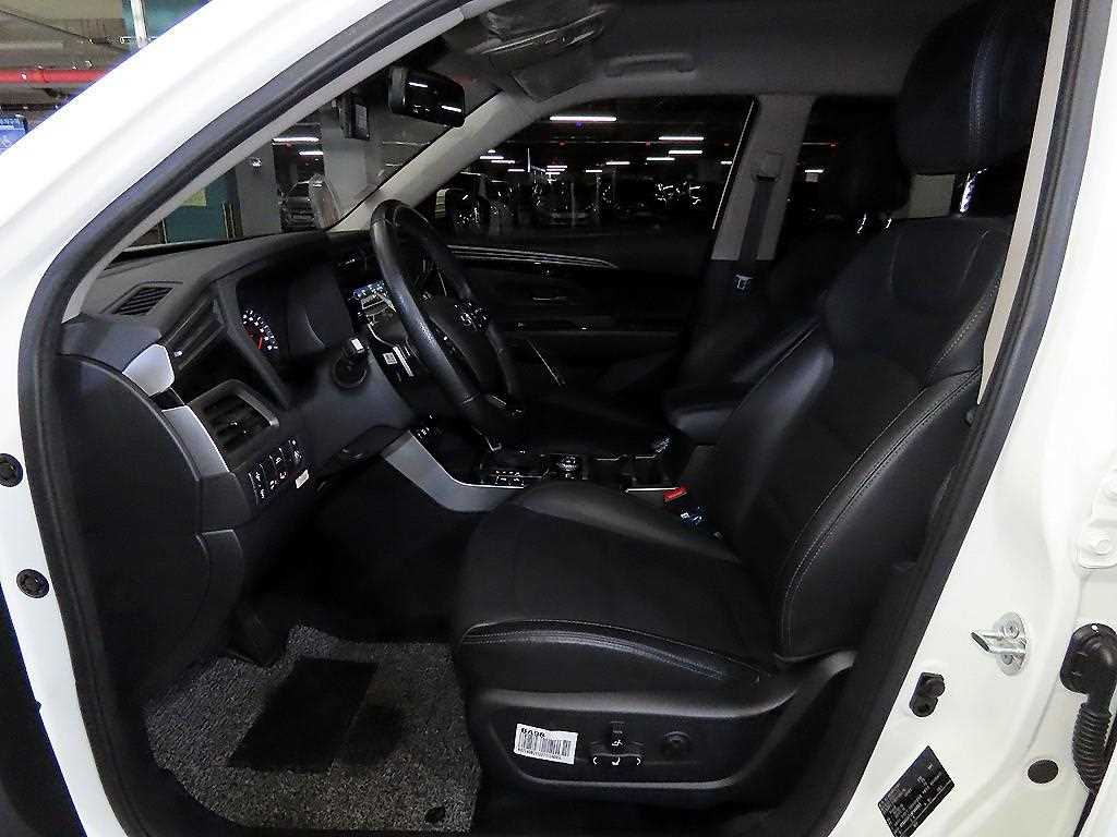 Ssangyong Korando - Vista 6