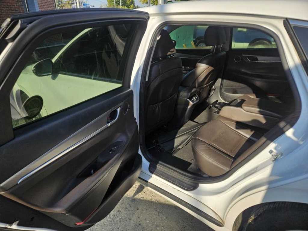 HYUNDAI Grandeur - Vista 9