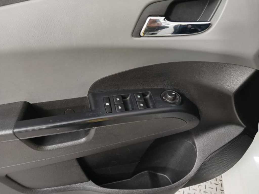 Chevrolet Abeo - Vista 9