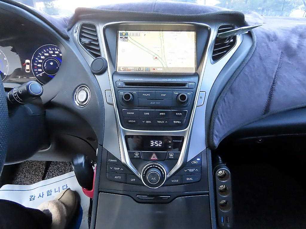 HYUNDAI Grandeur 2014 Negro - Importación desde Corea - HF Imports Iquique - Foto 13