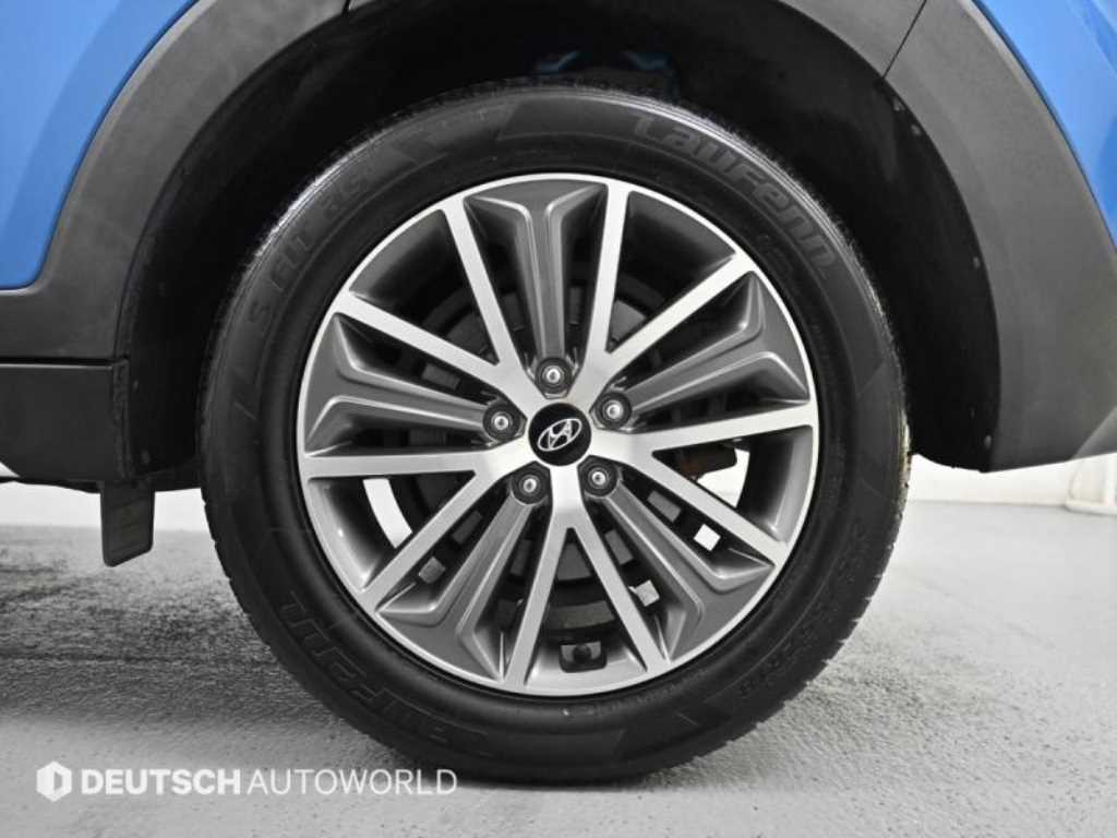 HYUNDAI Tucson - Vista 5