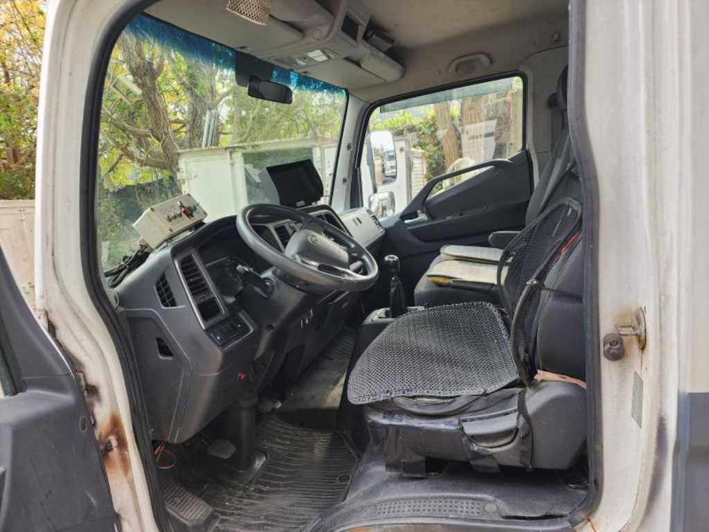 medium and large cargo apChoukJingae - Vista 7