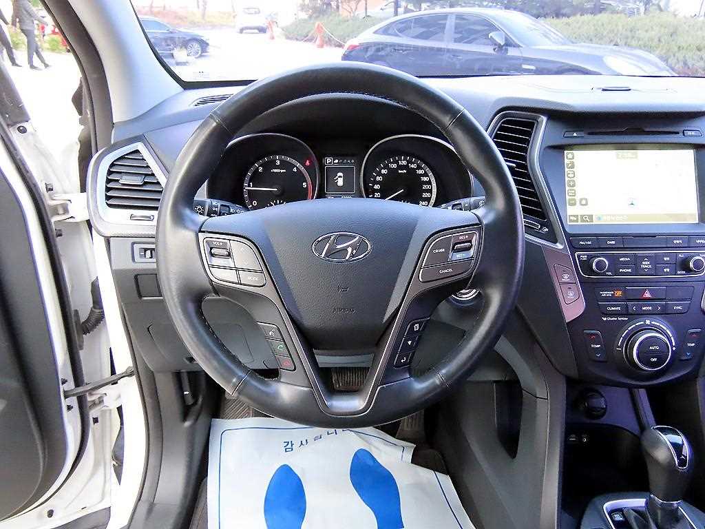 HYUNDAI Santa Fe - Vista 8