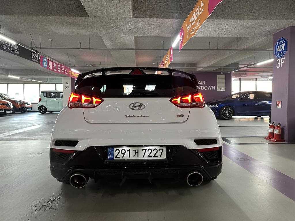 HYUNDAI Veloster - Vista 4