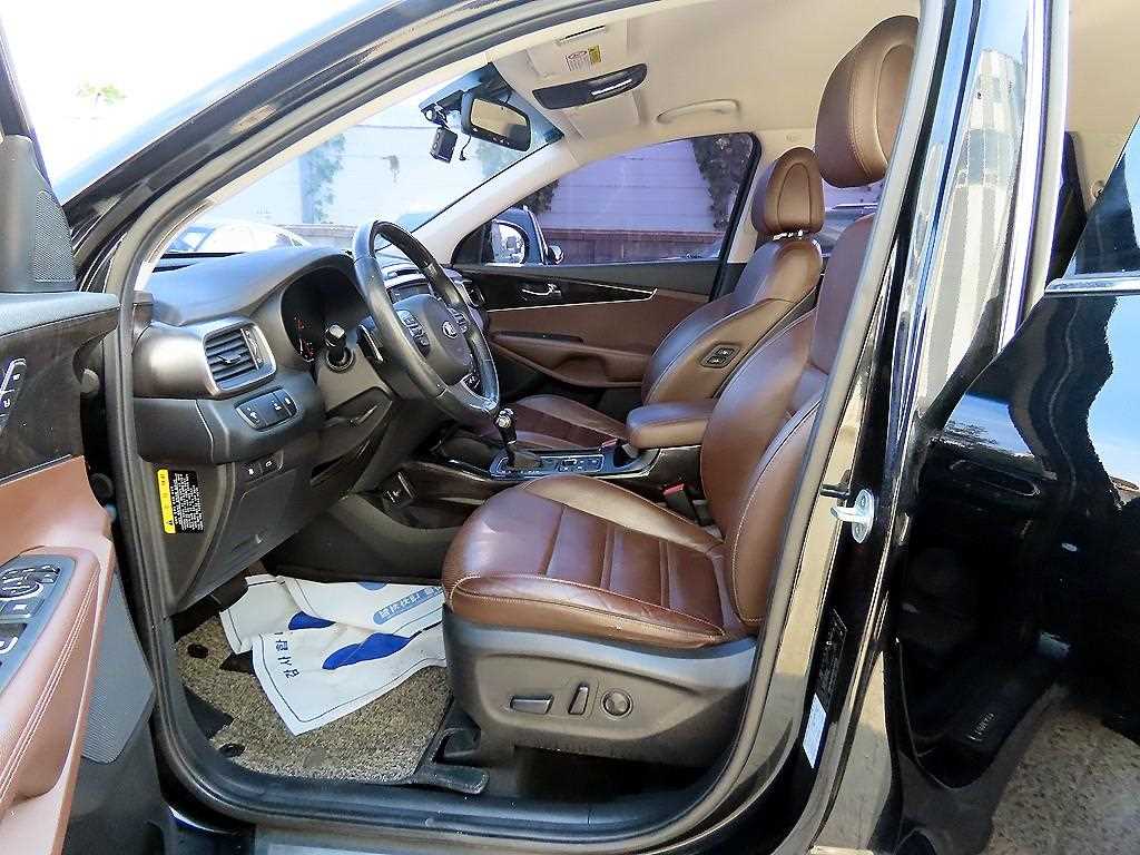 KIA Sorento - Vista 5