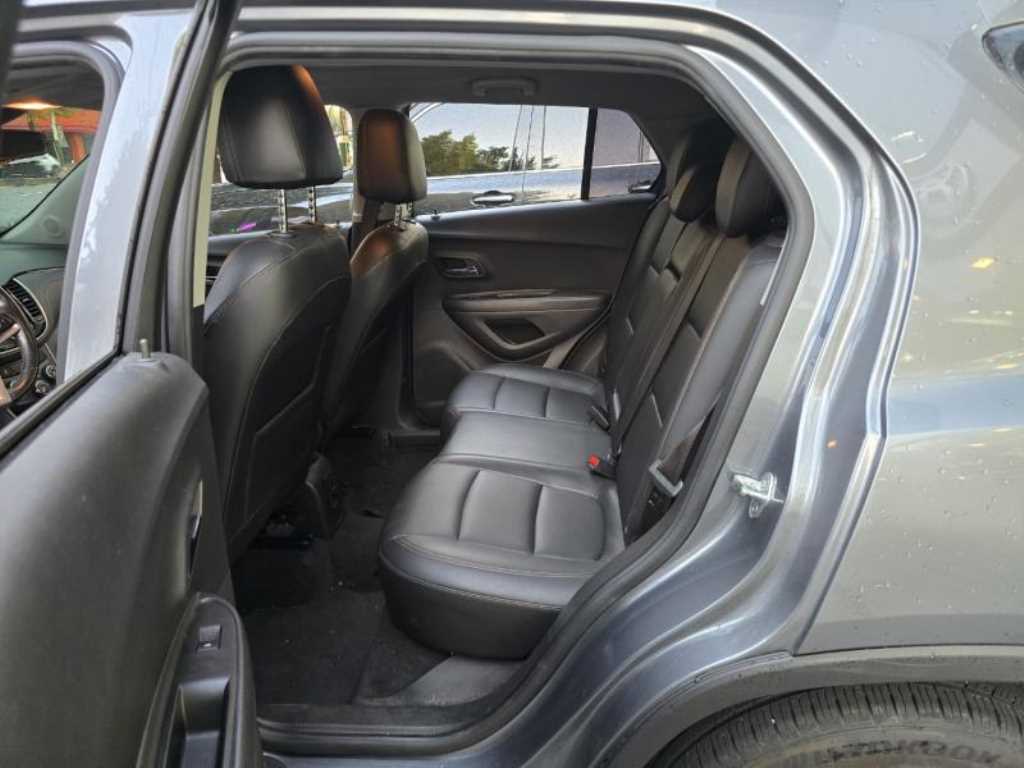Chevrolet Trax 2019 Gris - Importación desde Corea - HF Imports Iquique - Foto 15