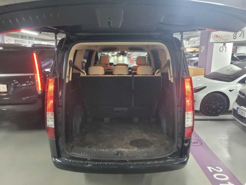 HYUNDAI Staria 2023 Azul - Importación desde Corea - HF Imports Iquique - Foto 18