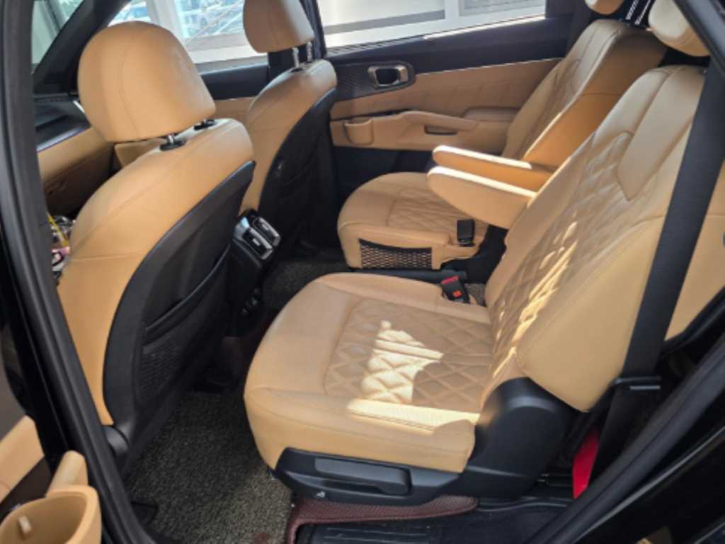 KIA Sorento - Vista 4