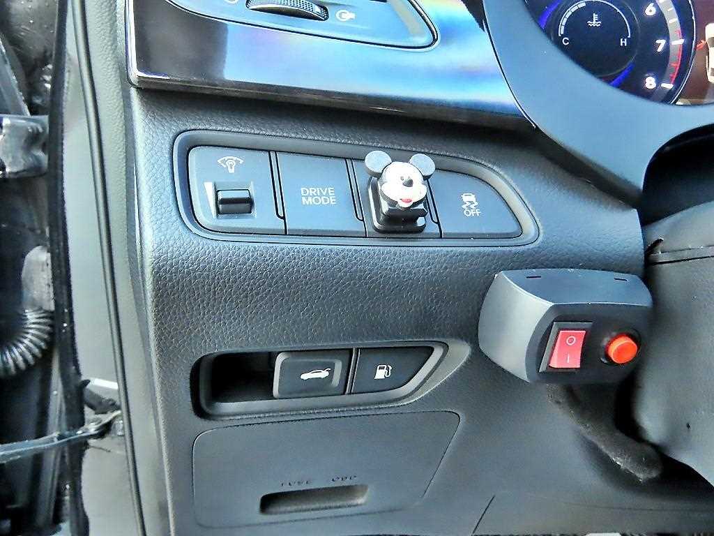 HYUNDAI Grandeur - Vista 12