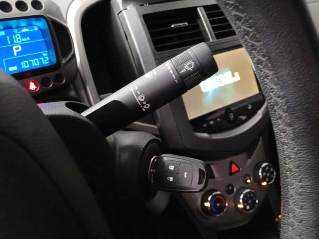 Chevrolet Abeo 2013 Blanco - Importación desde Corea - HF Imports Iquique - Foto 17