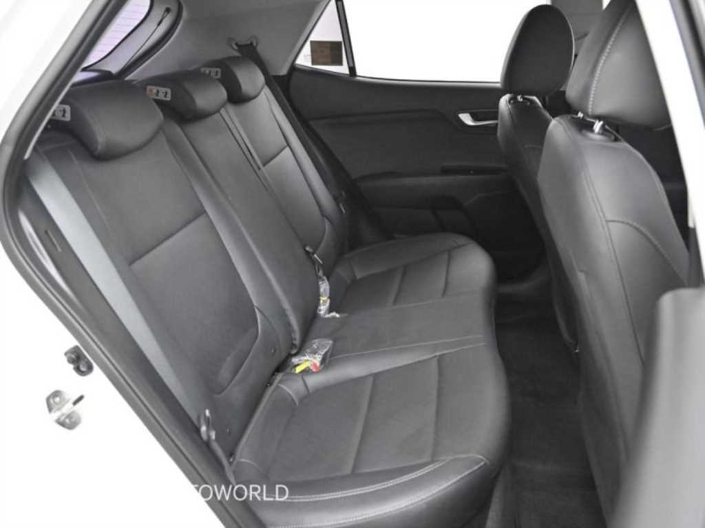 KIA Stonic - Vista 12