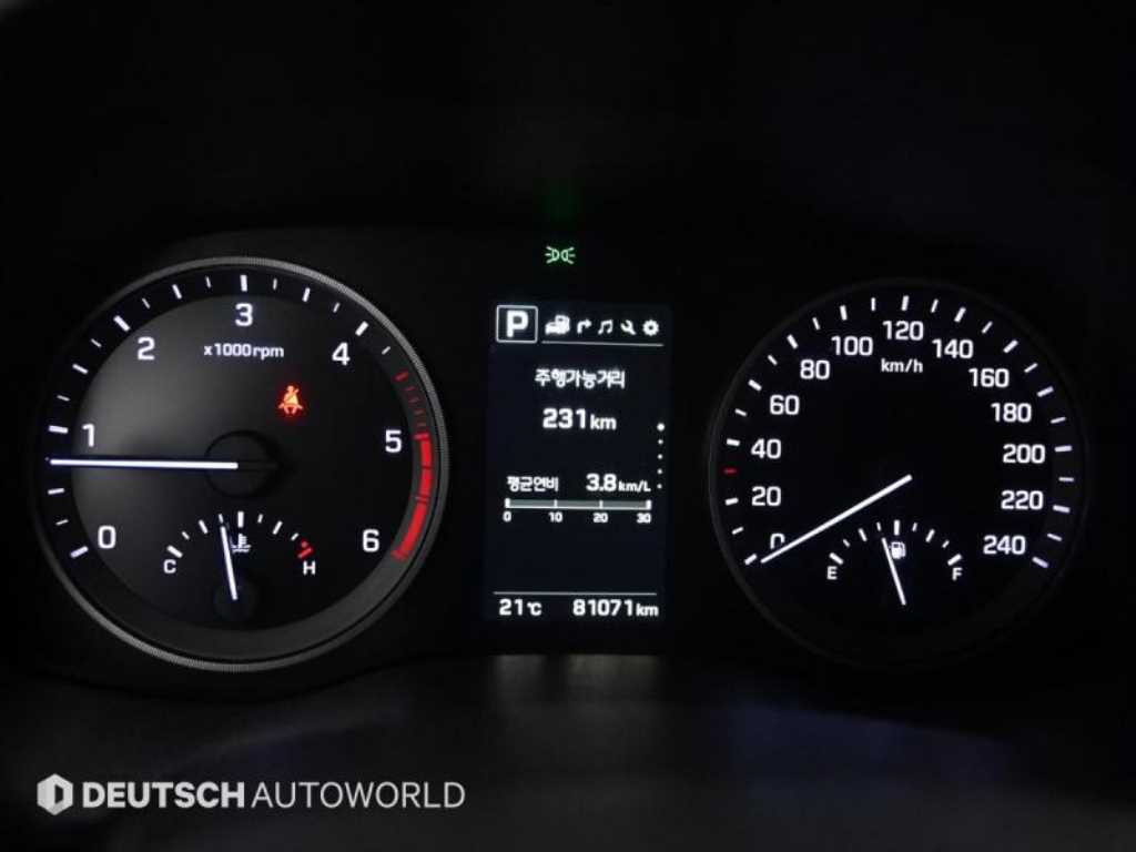 HYUNDAI Tucson - Vista 8