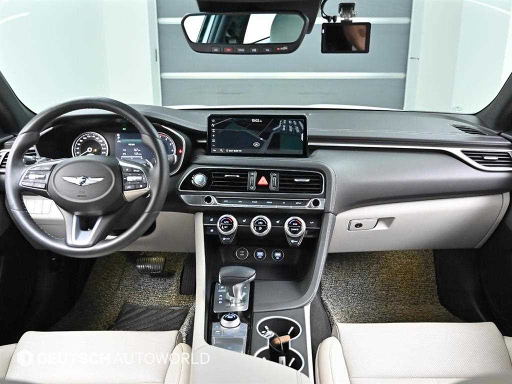 Genesis G70 - Vista 7