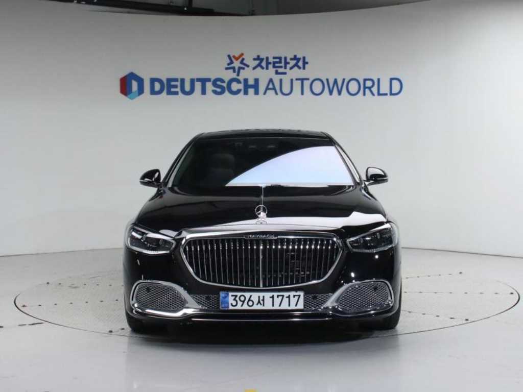 Mercedes Benz S Class - Vista 3