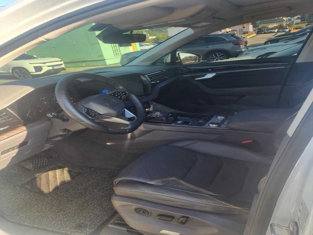 Volkswagen Touareg - Vista 3