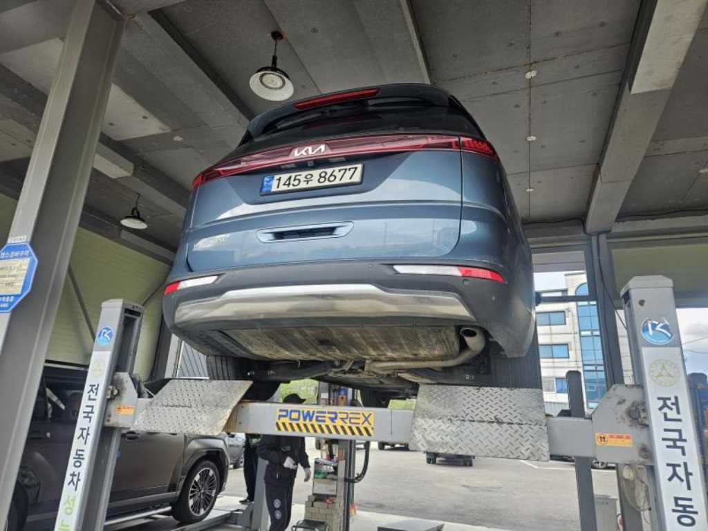 KIA Carnival 2022 Verde - Importación desde Corea - HF Imports Iquique - Foto 19