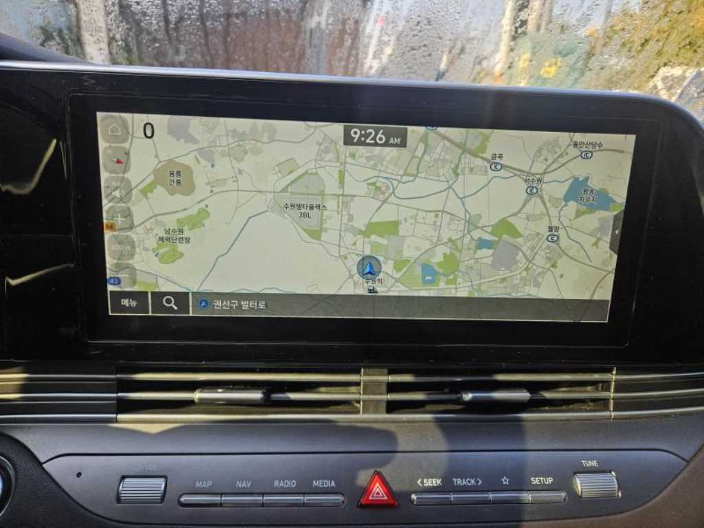 HYUNDAI Grandeur - Vista 11