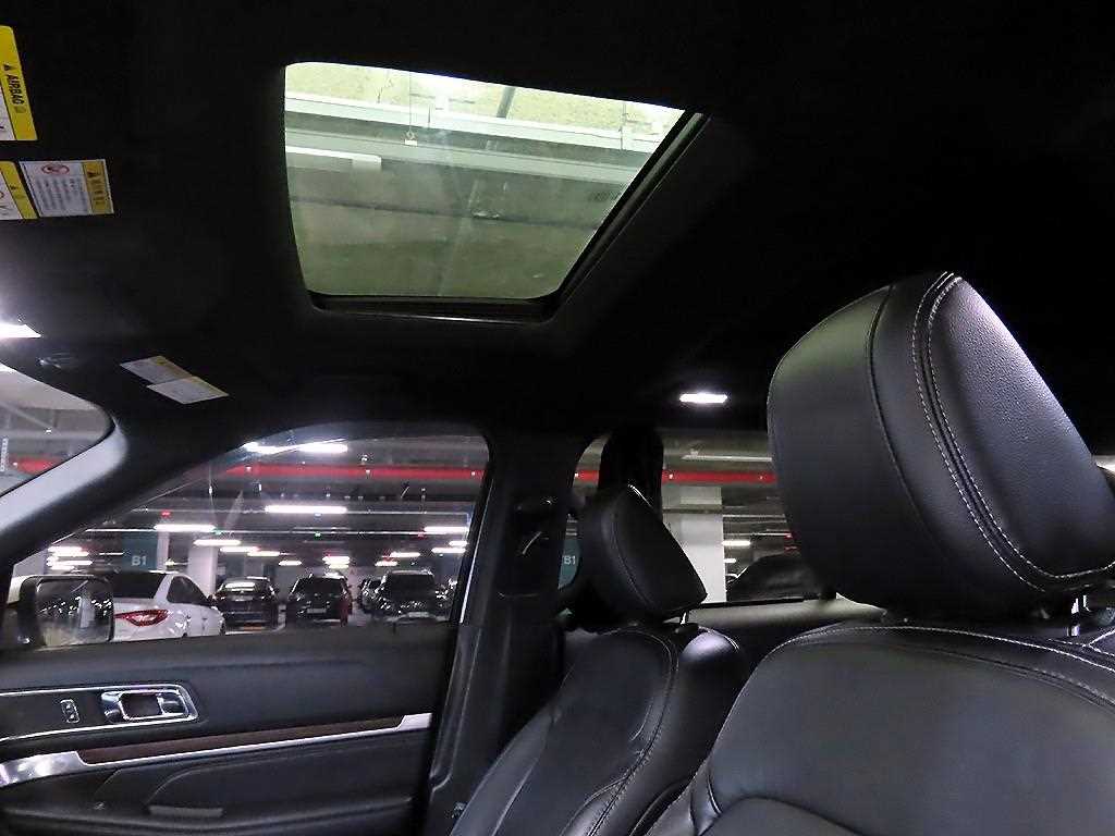 Ford Explorer 2018 Blanco - Importación desde Corea - HF Imports Iquique - Foto 17