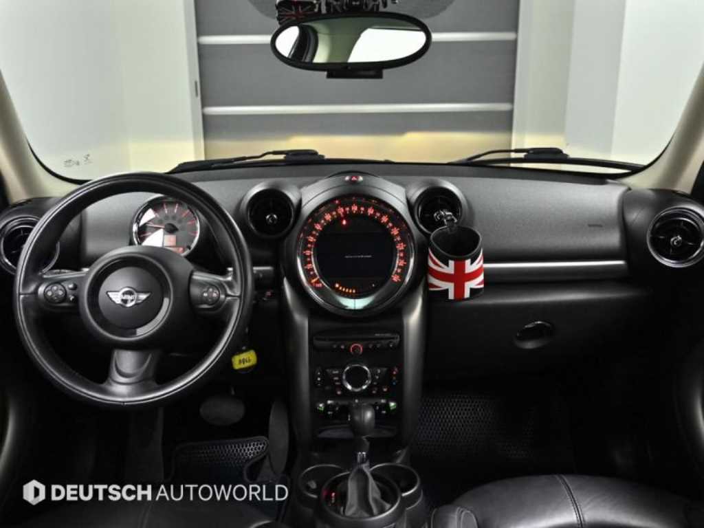 Mini Countryman - Vista 7