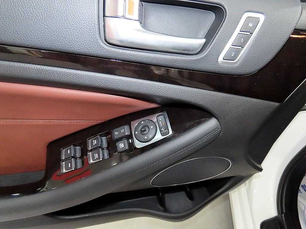 KIA K7 2016 Blanco - Importación desde Corea - HF Imports Iquique - Foto 13