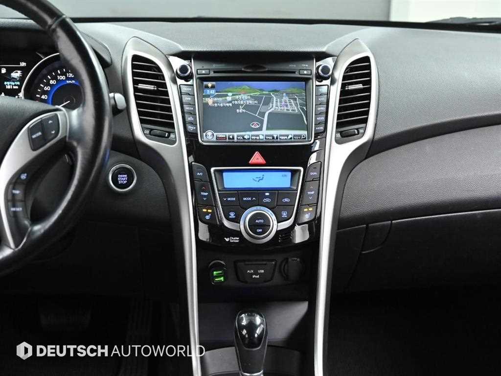 HYUNDAI i30 2014 Blanco - Importación desde Corea - HF Imports Iquique - Foto 14