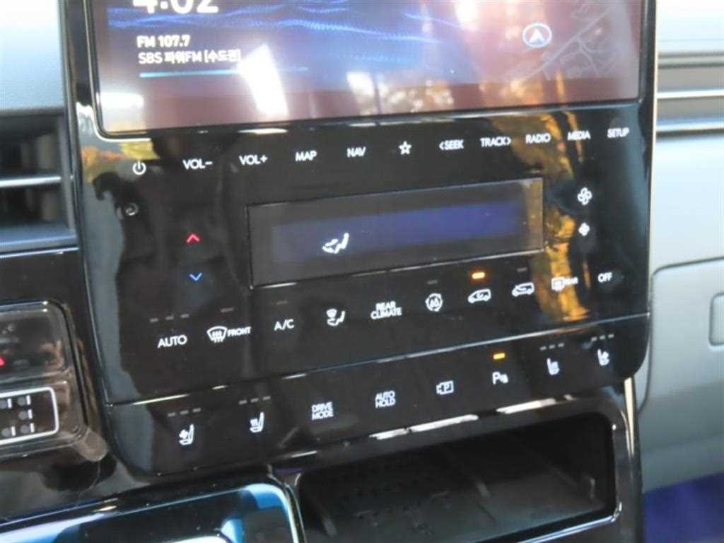 HYUNDAI Staria - Vista 7