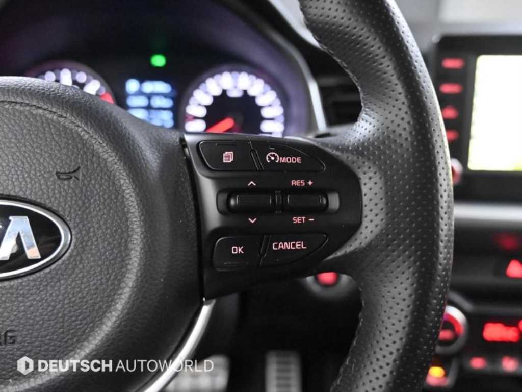 KIA Stonic 2018 Blanco - Importación desde Corea - HF Imports Iquique - Foto 18