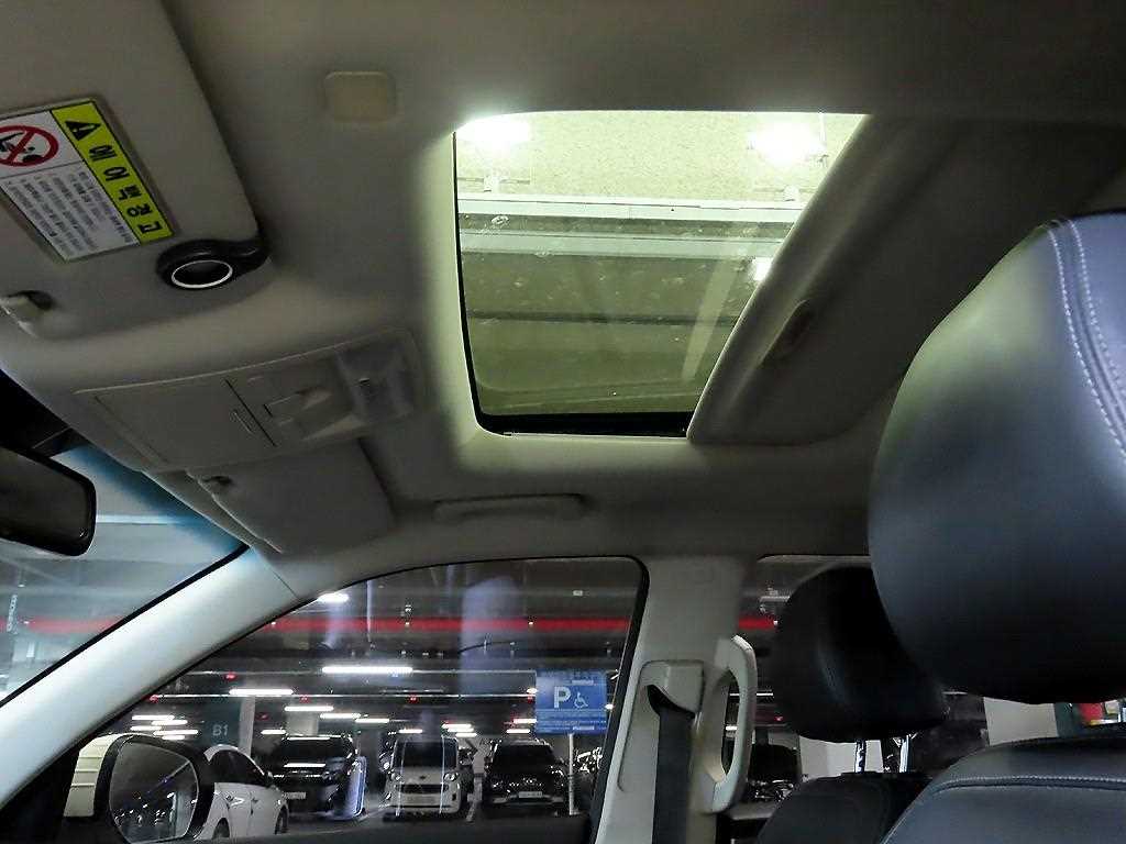 Ssangyong Rexton 2018 Blanco - Importación desde Corea - HF Imports Iquique - Foto 16