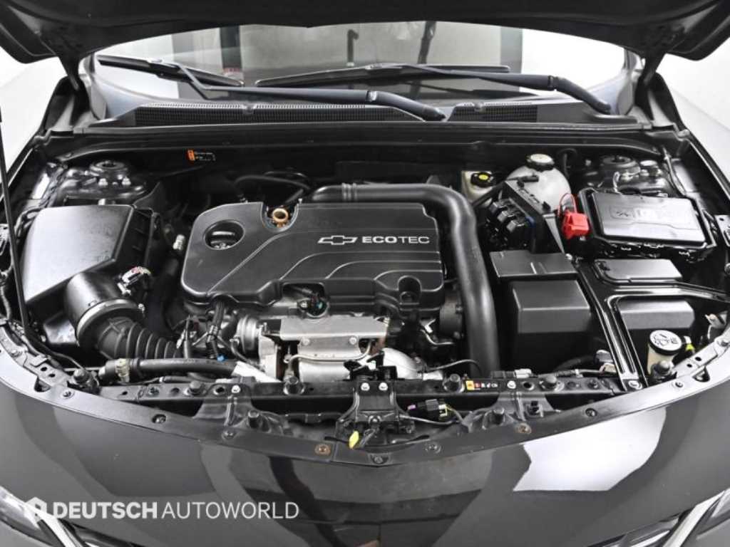 Chevrolet Malibu - Vista 6