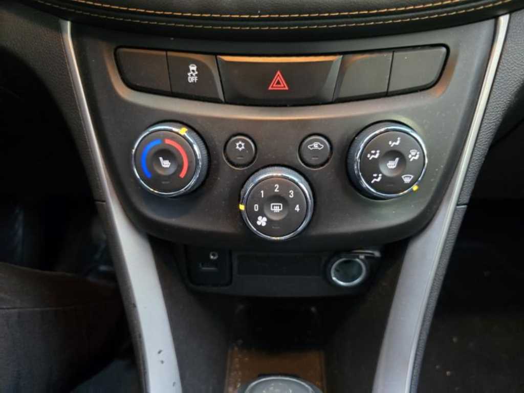 Chevrolet Trax 2019 Gris - Importación desde Corea - HF Imports Iquique - Foto 18