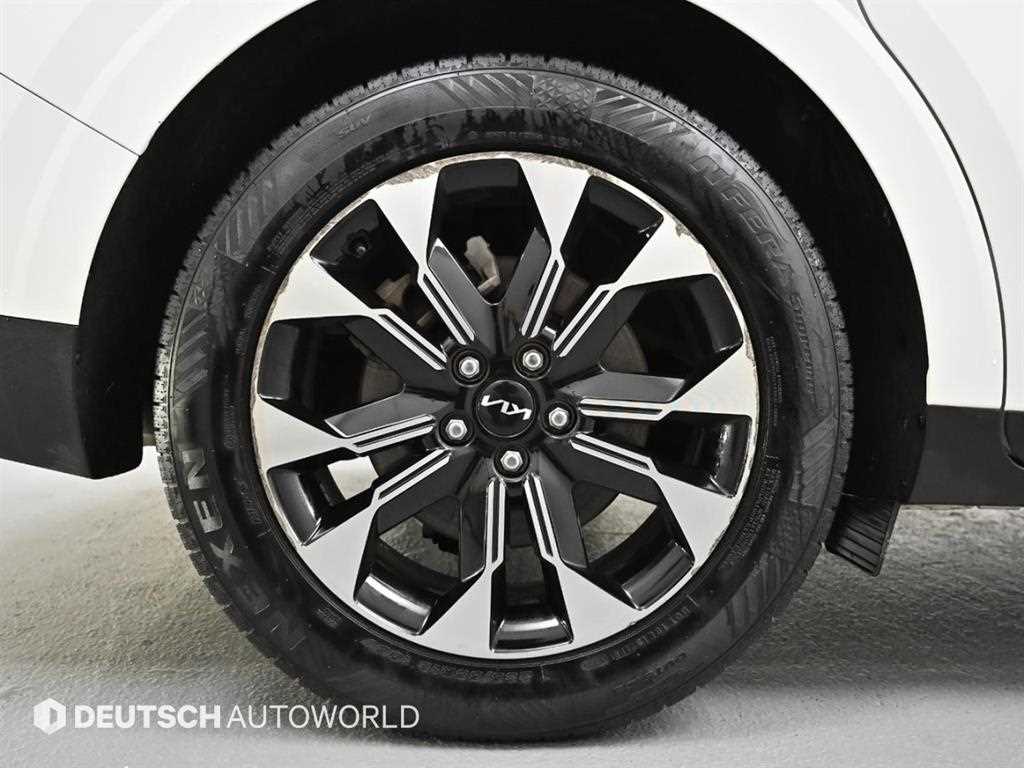 KIA Carnival - Vista 5