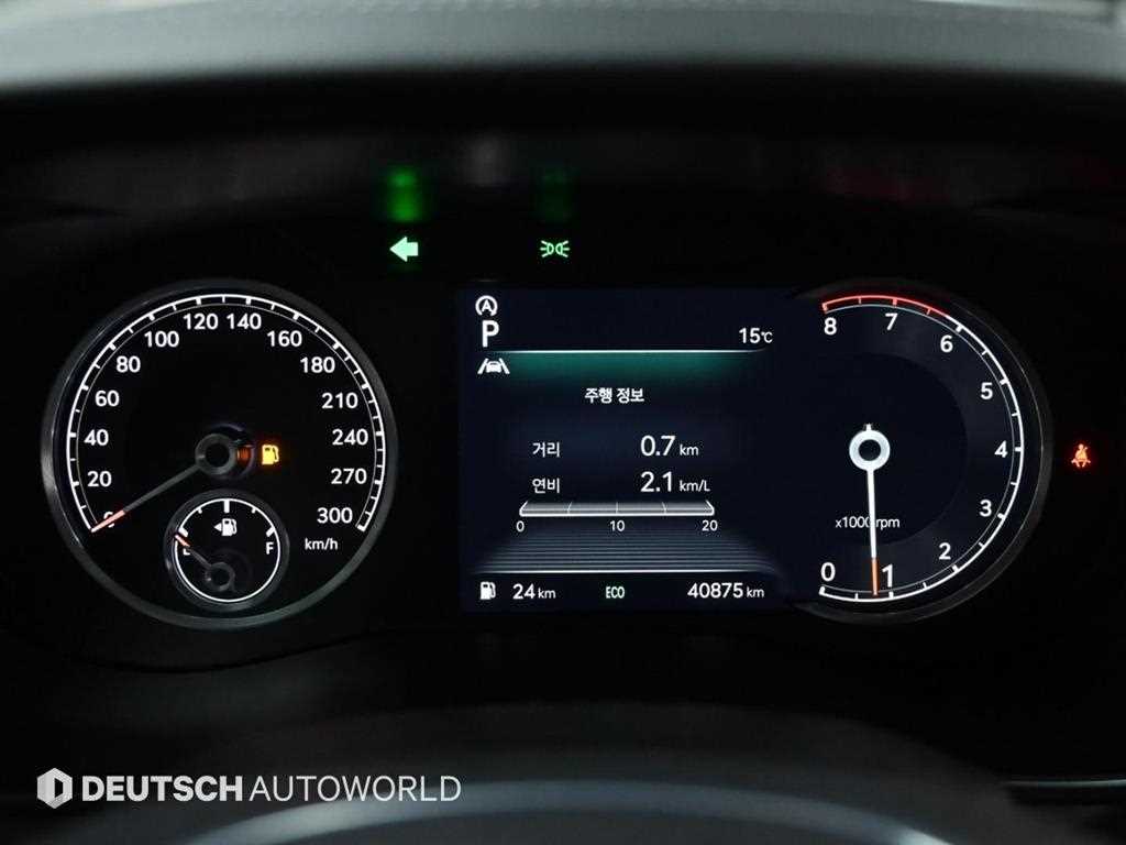 Genesis G70 - Vista 8