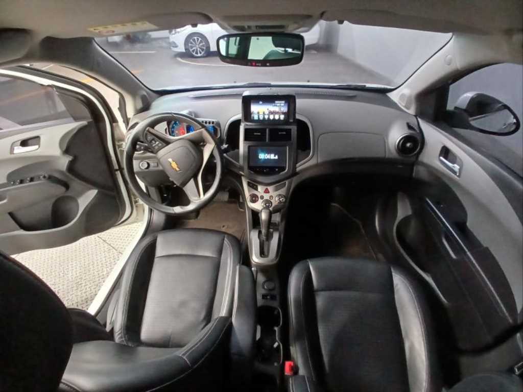 Chevrolet Abeo - Vista 6