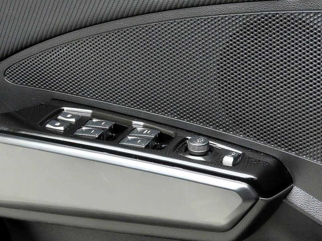 Ssangyong Tivoli - Vista 11