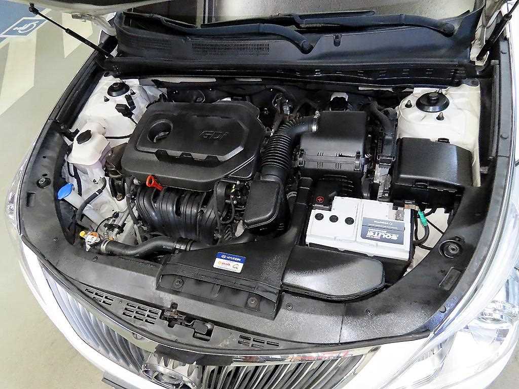 HYUNDAI Grandeur 2016 Blanco - Importación desde Corea - HF Imports Iquique - Foto 19