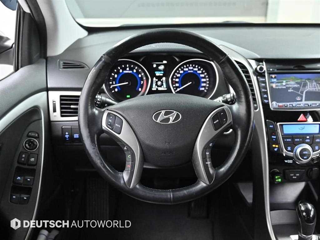 HYUNDAI i30 2014 Blanco - Importación desde Corea - HF Imports Iquique - Foto 13