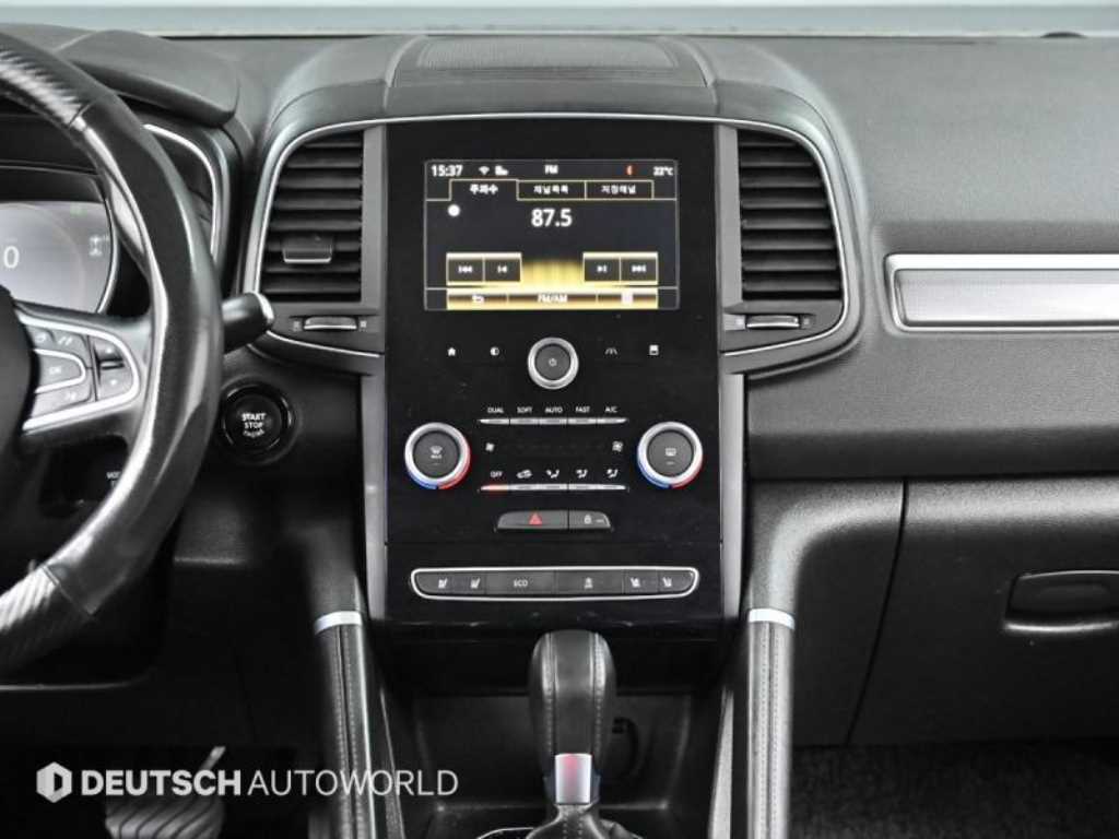 SAMSUNG QM6 - Vista 10