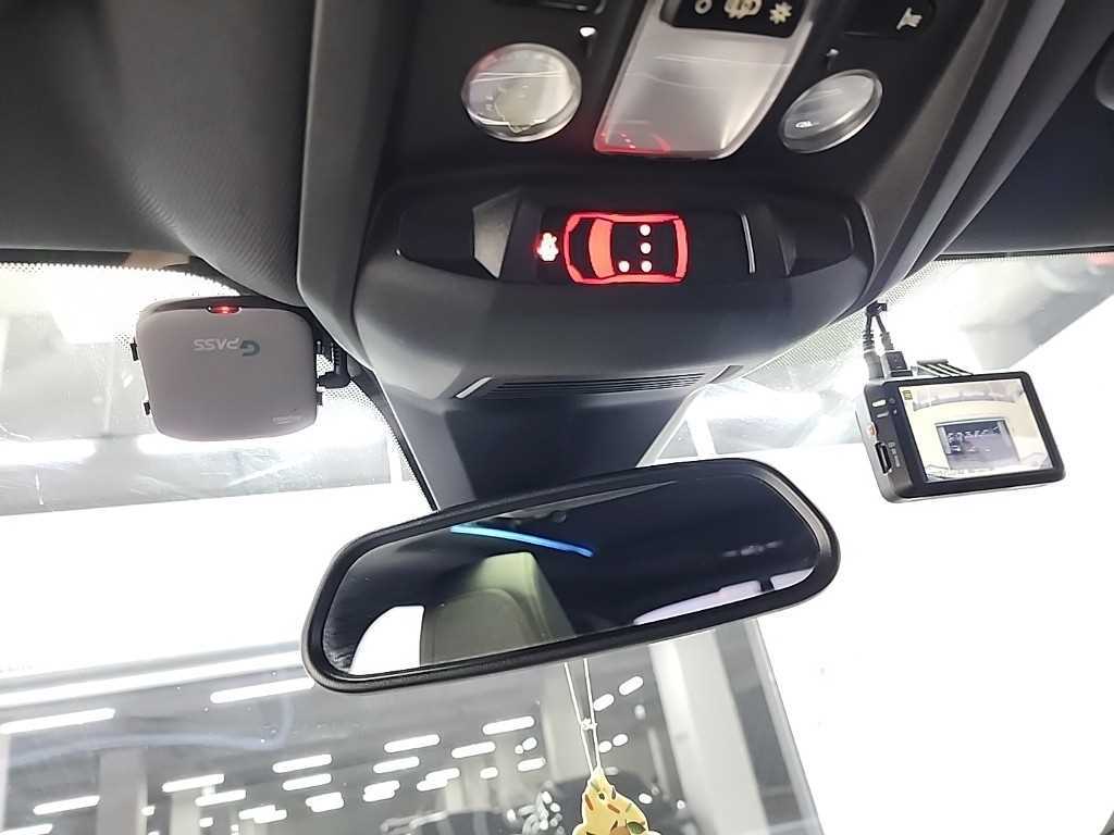 Peugeot 3008 2018 Blanco - Importación desde Corea - HF Imports Iquique - Foto 16