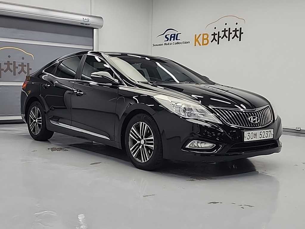 HYUNDAI Grandeur - Vista 4