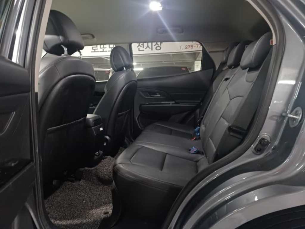 Ssangyong Korando - Vista 9