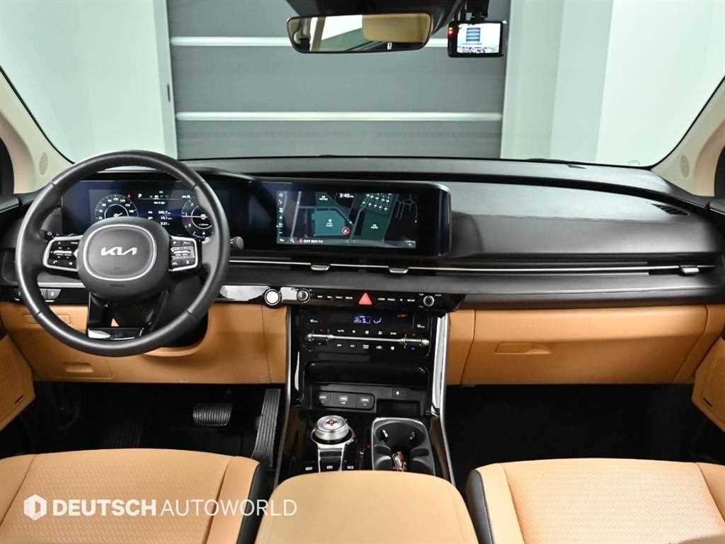 KIA Carnival - Vista 7