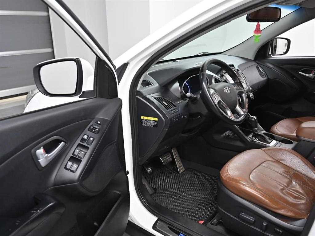 HYUNDAI Tucson - Vista 11