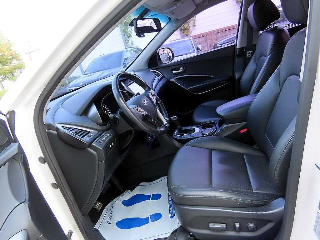 HYUNDAI Santa Fe - Vista 5