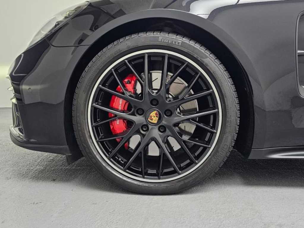 Porsche Panamera - Vista 5