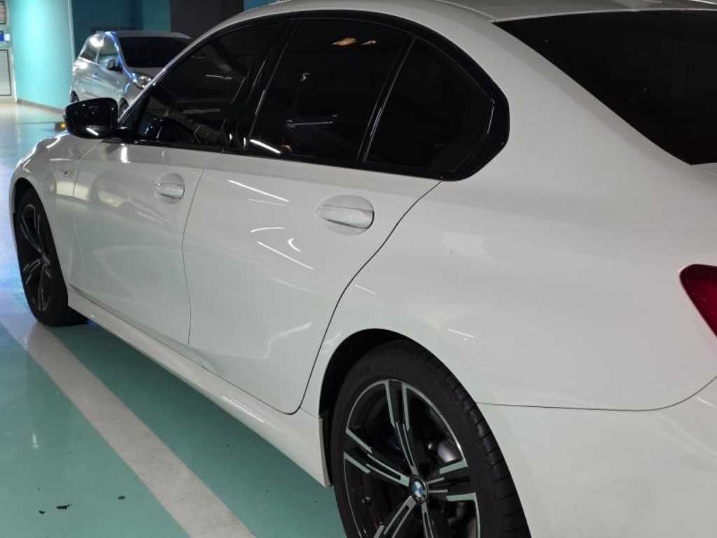 BMW 3 series - Vista 3