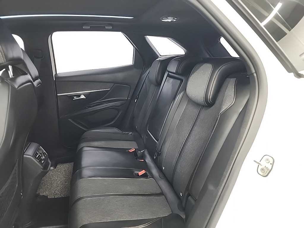 Peugeot 3008 - Vista 12