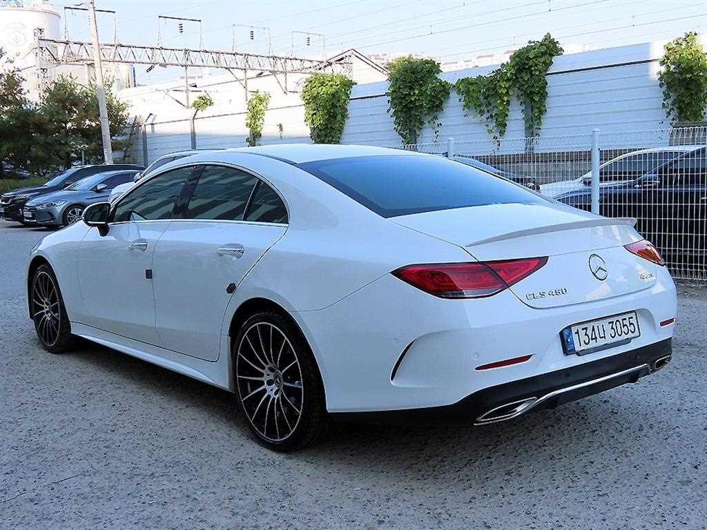 Mercedes Benz CLS Class - Vista 3
