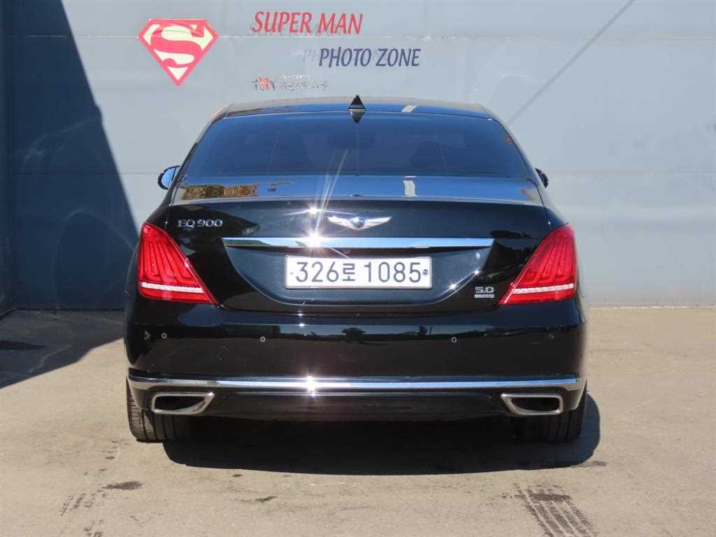 Genesis EQ900 - Vista 4