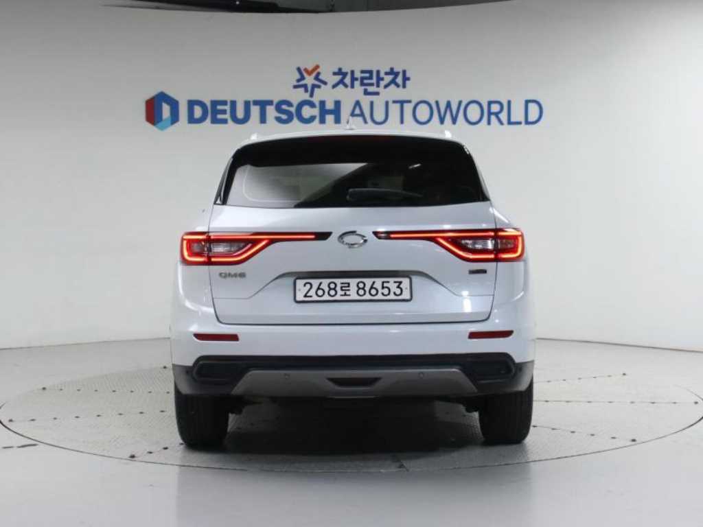 SAMSUNG QM6 - Vista 4