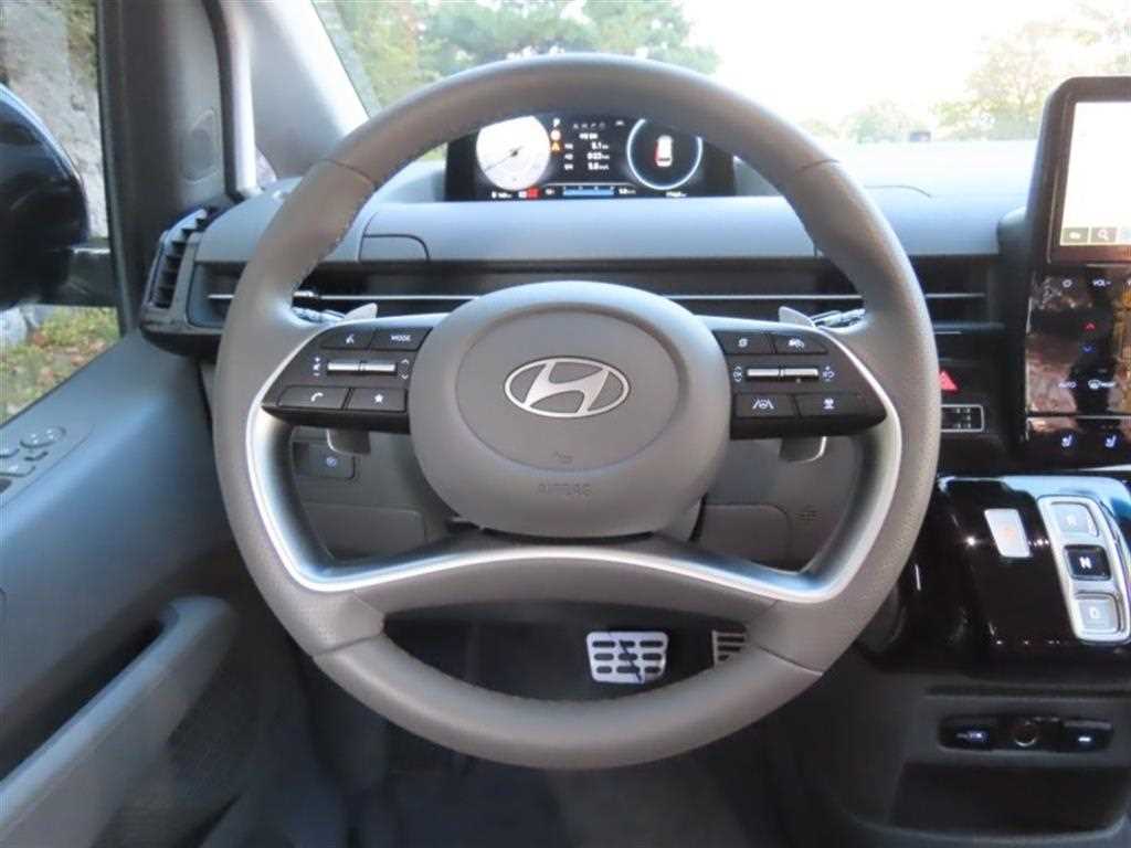 HYUNDAI Staria 2025 - Importación desde Corea - HF Imports Iquique - Foto 16